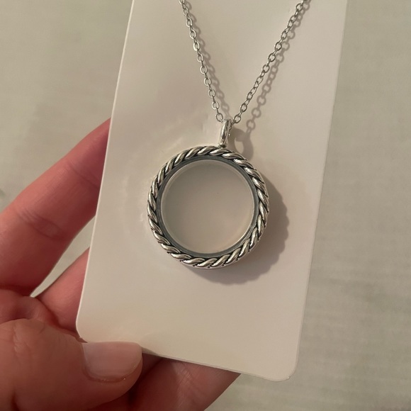 Effy charm locket necklace silver NEW - Picture 4 of 4